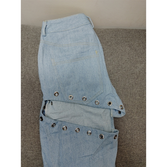 XOXO Me Too - Picture 4 of 7